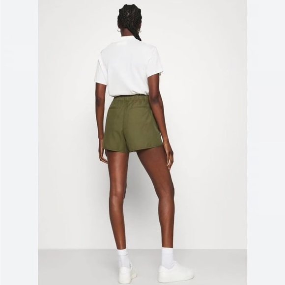 Madewell Women's Desert Olive Pull-On Shorts Green Cotton Blend - Picture 2 of 6